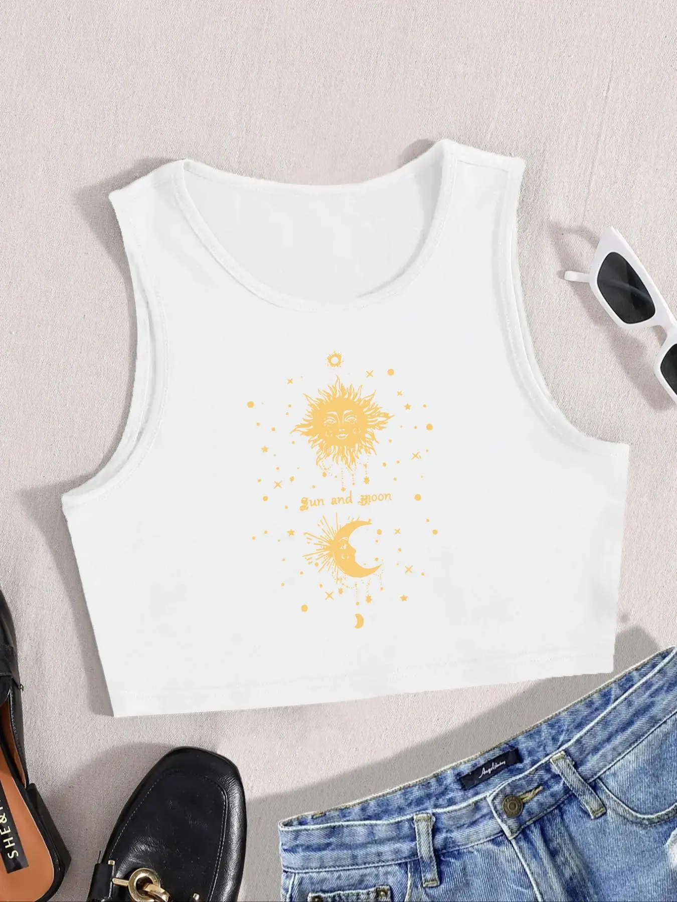 Essnce 1pcs Solid Round Neck Sleeveless Cropped Top, Tee
