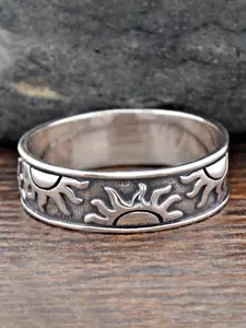 Vintage Punk Sun Ring, Antique Silver Color, Unisex Couple Jewelry, Fashionable Jewelry, Creative Daily Wear, Party Accessory, Unique Design, Statement Ring