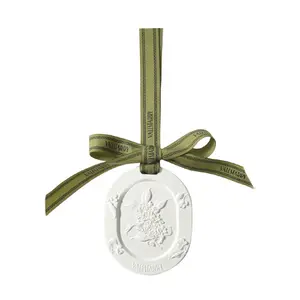 Car Interior Aroma Diffuser High End Car Fragrance Plug In Pendant Lasting Scent Inside Vehicle Perfume Aroma Diffuser