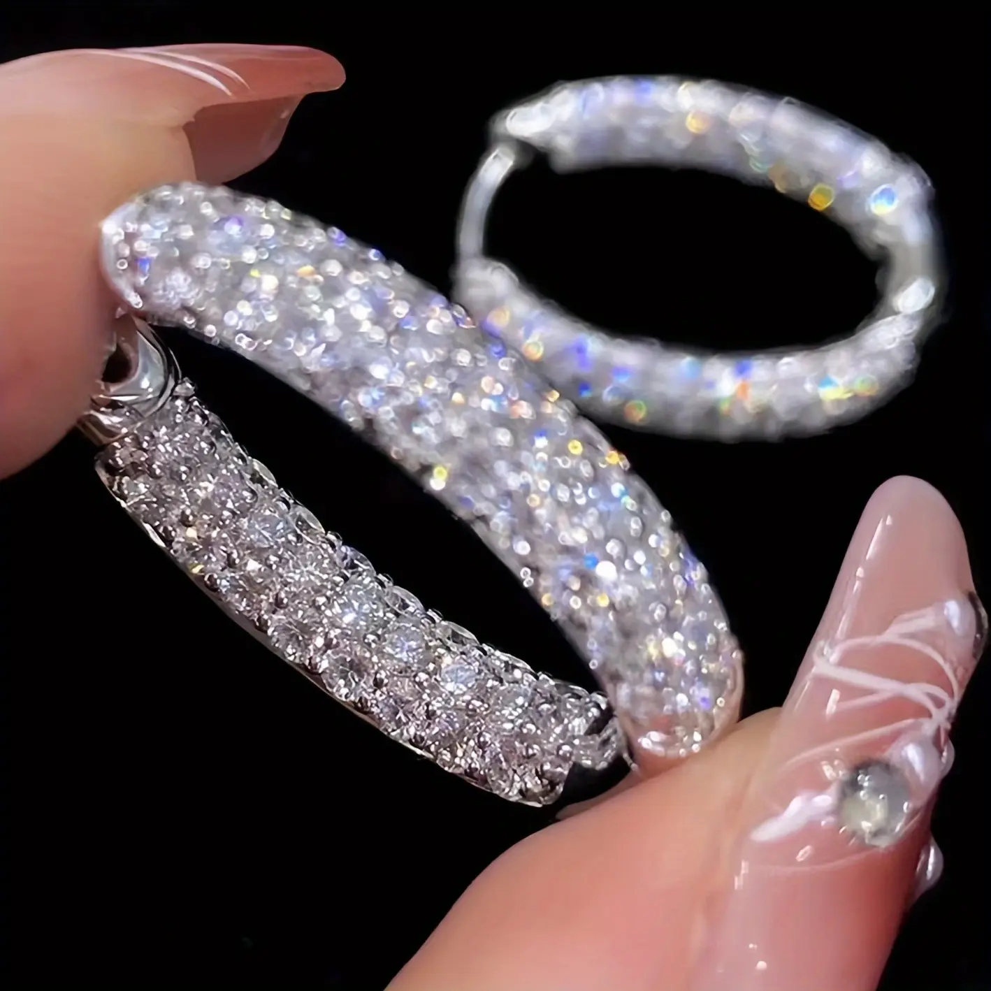 6.2-carat double-sided moissanite hoop earrings in a hip-hop style, suitable for both men and women. D-color, VVS1 clarity, round cut, crafted from high-quality 925 sterling silver. Perfect for music festivals and parties, and an ideal gift for Christmas