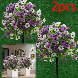 2-piece set of artificial outdoor flower ball trees – combination of white and purple flowers, with black stakes. These plastic plants are suitable for use in gardens, courtyards, entrances, and pool areas. Artificial Flower Decor