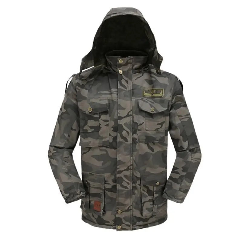Men's Oversized Military Camo Coat - Thick Thermal Fleece-Lined Cotton, Windproof Longsleeves Utility Workwear for Winter Outdoor, Menswear, Zipper Front, Extended Cut, Casual, Pockets