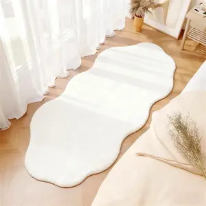 Pure white cloud-shaped bedroom decoration bedside rug, creative irregular living room sofa rug, French minimalist walk-in closet lounge dressing table rug, home washable balcony bay window coffee table tea table non-slip mat, Machine Washable Rugs