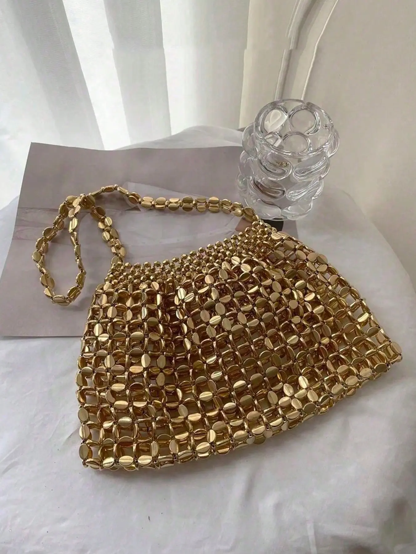 Niche handmade exquisite dinner party bag, retro fashion shoulder bag, personalized gold sequined design bag, suitable for daily commuting, shopping and dating, Crossbody Chain Bag, Fashionable Unique Bags