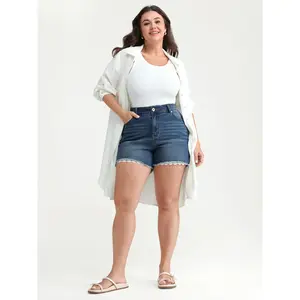 【Summer Turn-Up】BlOOMCHIC plus size Stretchy Skinny-Fit Lace Trim Stitch Denim Shorts [M-6X] 2026 Summer Pick for Mother's Day