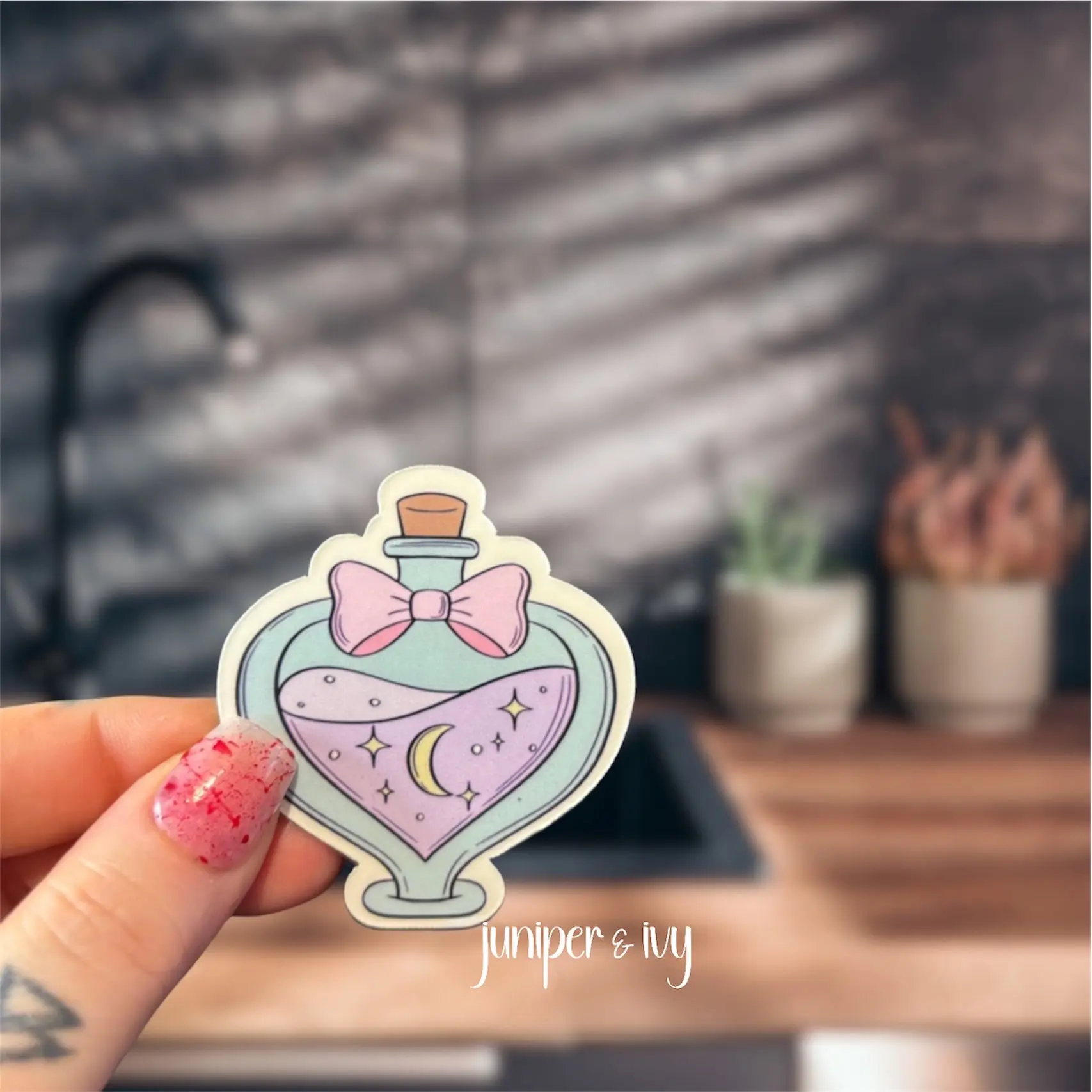 Potion bottle magnet