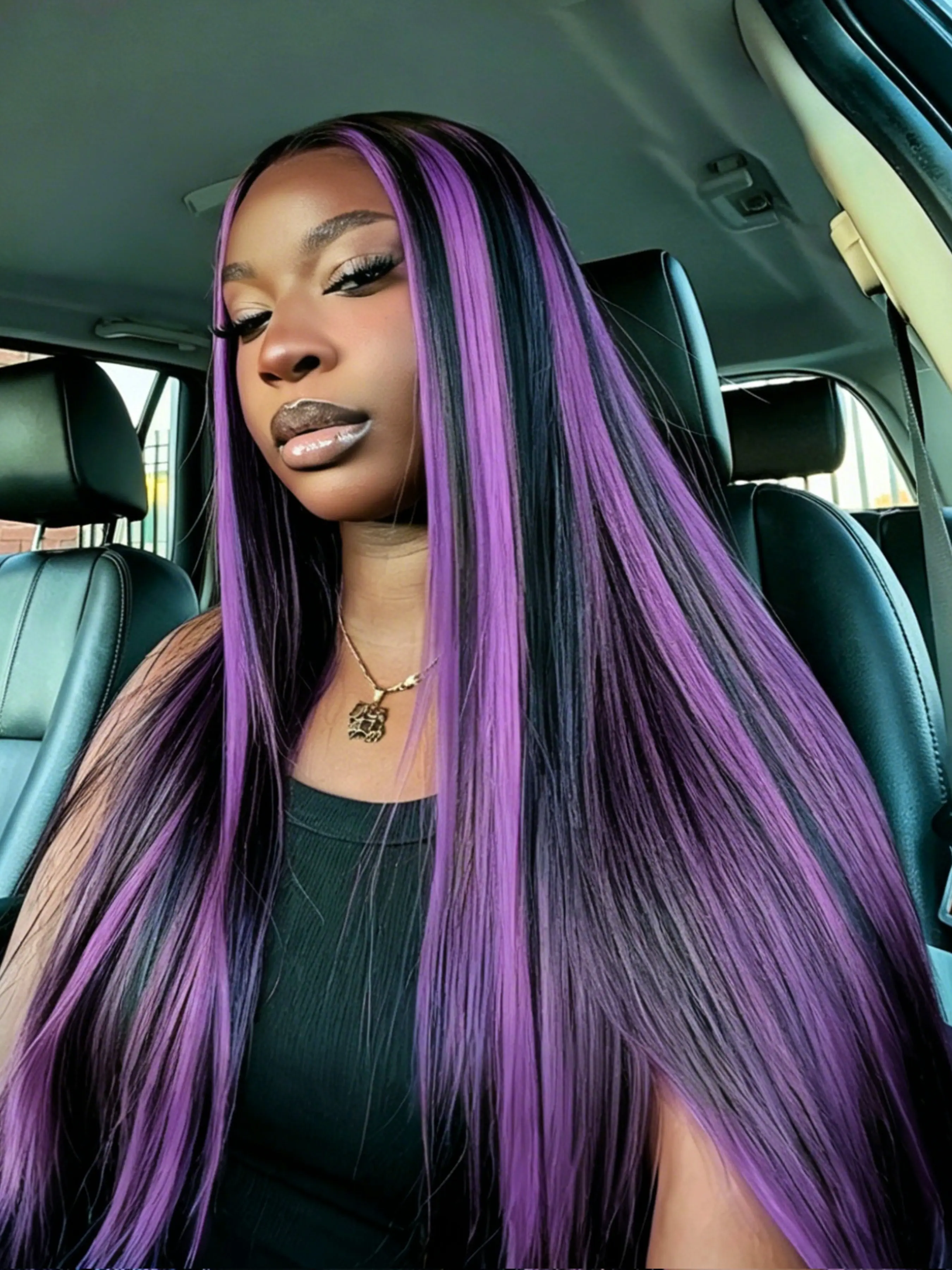 Black Purple Highlight 13x4 Lace Front Wig Free Part Straight Wig Pre Plucked Natural Hairline Heat-Resistant Synthetic Wig Concert Look Straight Wig Music Festival Look Lace Frontal Wigs for Women Daily Wear 28 Inches