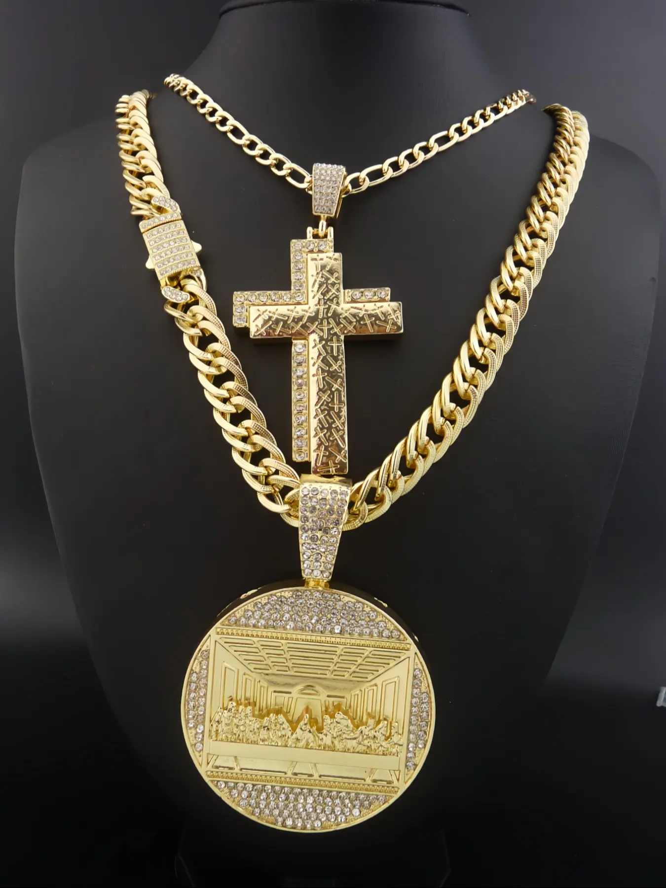 1Pcs Charm Hip Hop Last Supper Pendant Big Jesus Iced Out Cross Chain Design Golden Charm Necklace Fashion for Men Gift for My Men Hip Hop Accessory Fashionable Accessory Iced Out Chains Iced Out Jewelry Cross Necklaces