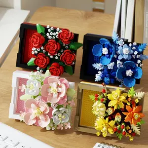 Flower Building Blocks Set, 1 Box Romantic Rose Flower Box, Creative Flower Blocks Set, Home Decor Ornament, Gift for Friends & Family, Fruit