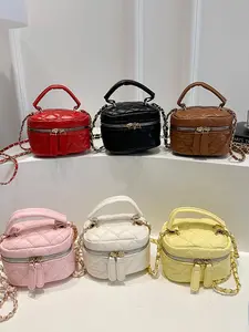 Fashionable Mini Crossbody Shoulder Bag with Chain Design, Solid PU Material, Stylish Quilted Pattern for Women, Perfect for Parties & Daily Use, Casual Trendy Bag