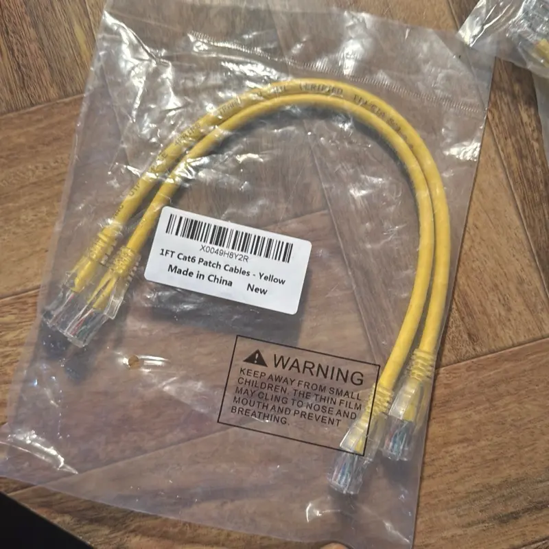 Cat 6 Ethernet cord Cat 6 Ethernet cord