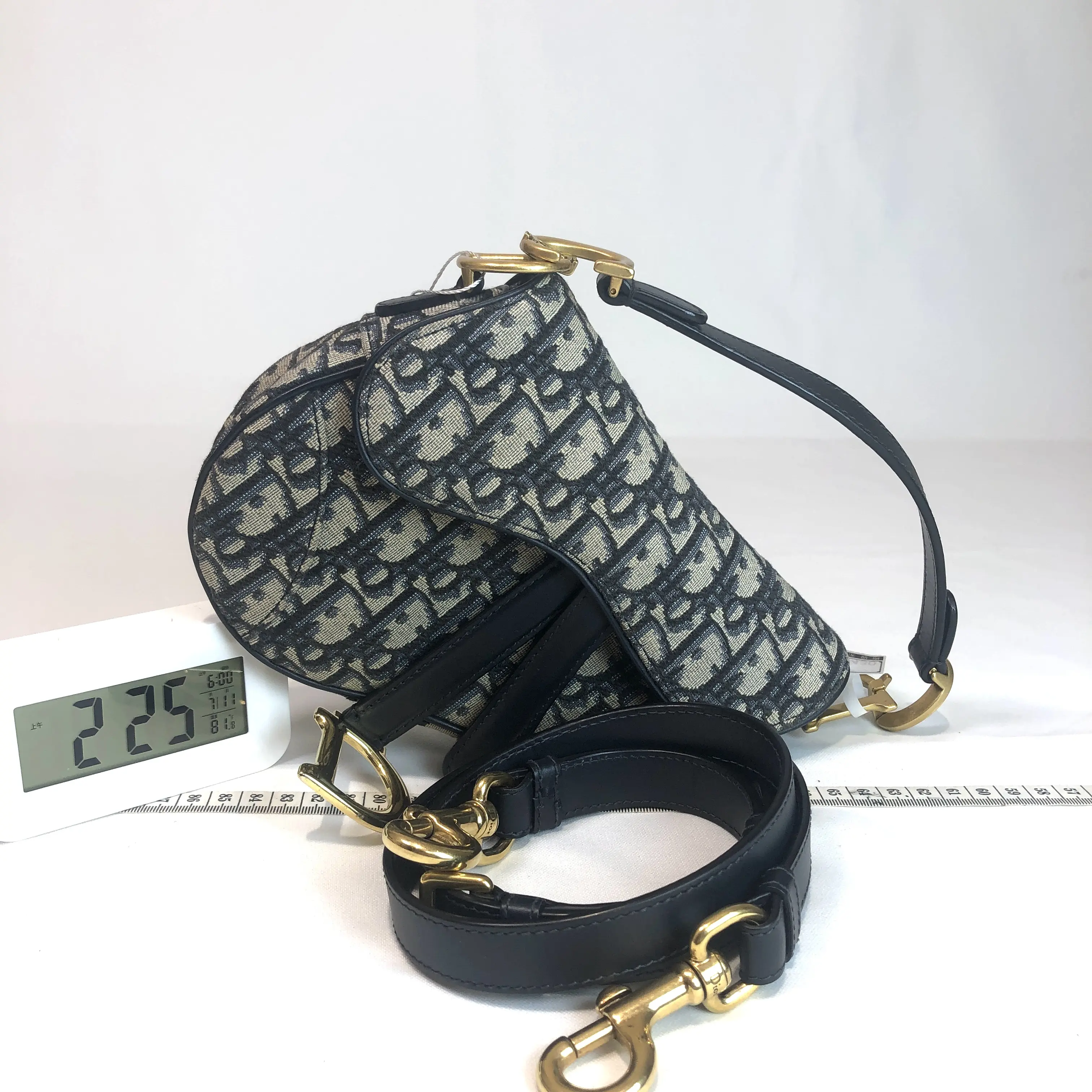 Pre-owned Dior fabric Crossbody bags Saddle Bag Beige Oblique Jacquard Gold Hardware 646623