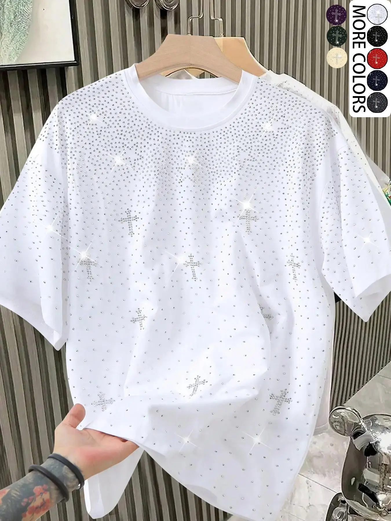 Unisex Rhinestone-Embellished Cross Graphic Short Round Neck T-Shirt, Summer Streetwear Casual Stylish Glam-Inspired Top for Showcasing a Trendy Fashion Sense at School, Work or Everyday Wear