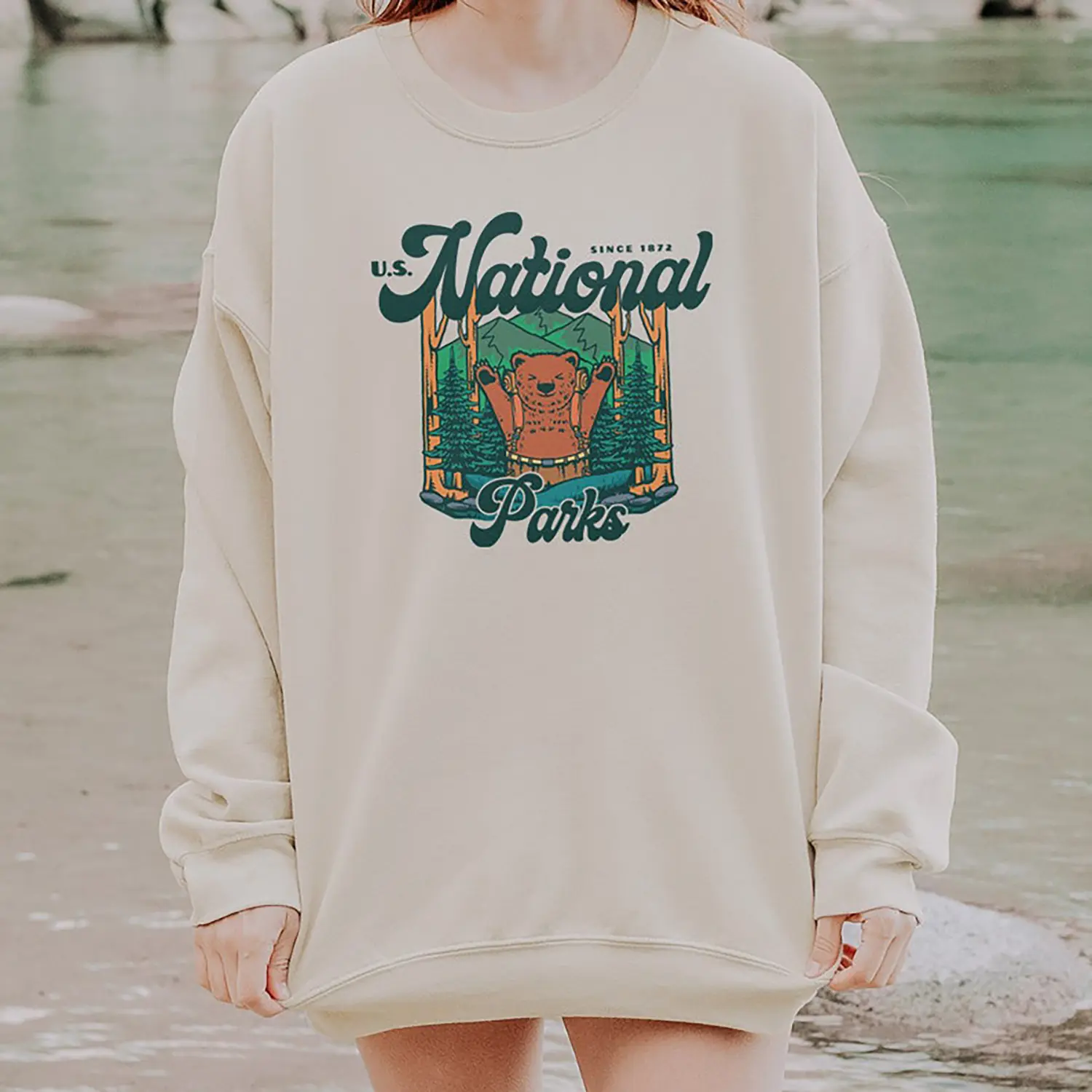 U.S. National Parks Sweatshirt, Retro Bear Hiking Crewneck, Granola Girl Camping Clothes, 90s Indie Aesthetic Sweater, Park Ranger Environmental Pullover, Cozy Outdoor Adventure Top