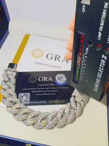 Custom special high-quality new unique VVS diamond-studded hip-hop Cuban chain fully encrusted Miami men's exclusive Cuban chain bracelet, charming hip-hop rap Casual Trendy Jewelry, for large parties, birthday gift, Maximalist Jewelry
