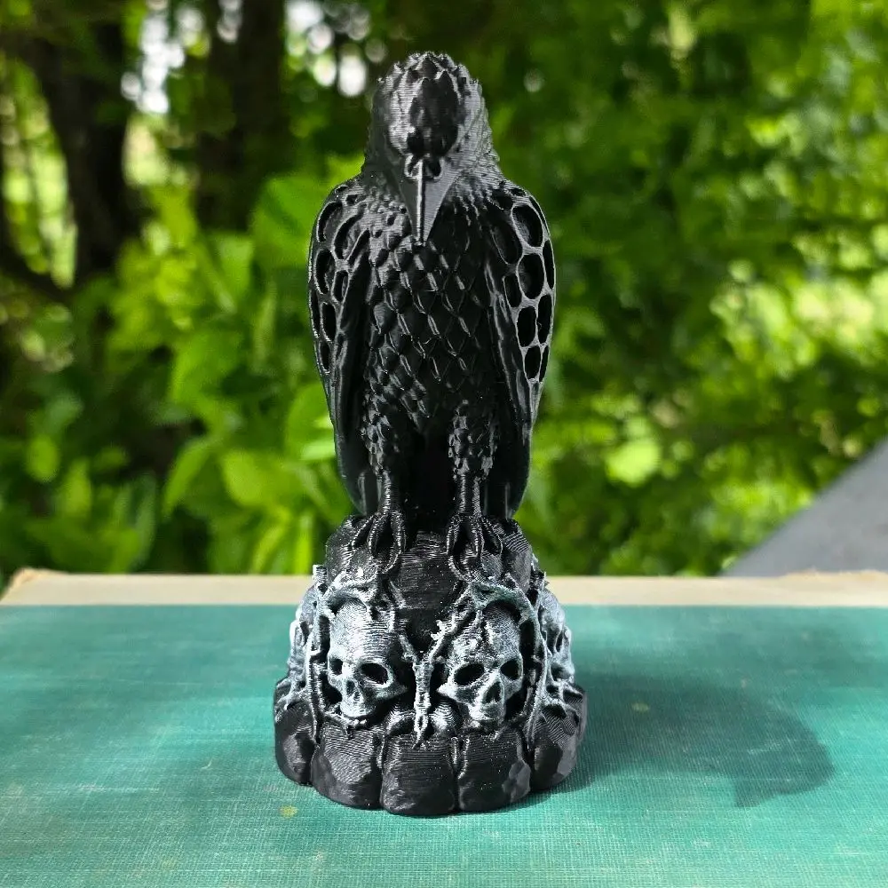 Raven Statue, Gothic Inspiration Artistic Skull Base Figurine, 3D Printed Dark Academia Home Decor Ornaments, BookTok Shelf Sculpture