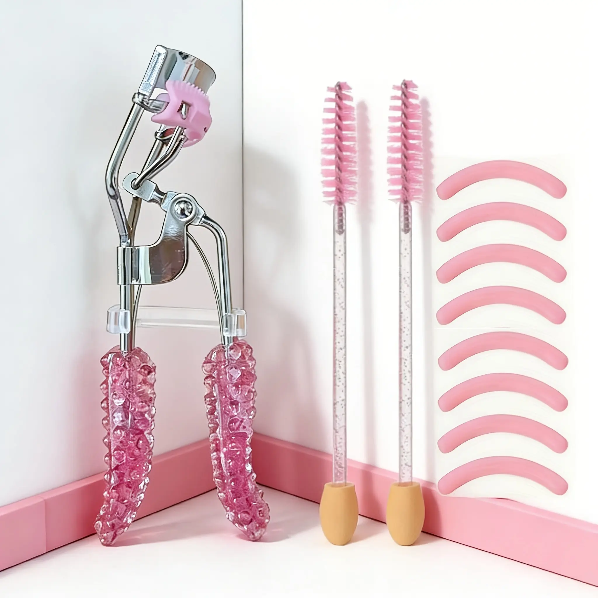 chanel eyelash curler - TikTok Shop