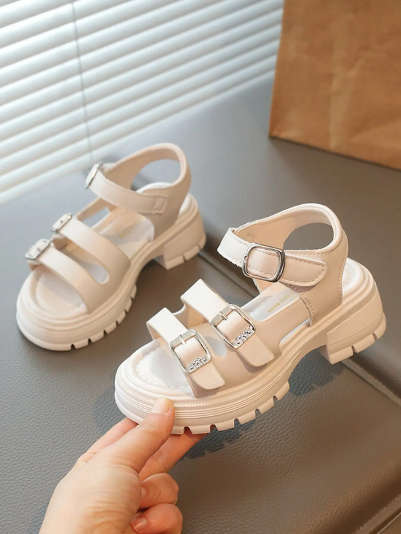 Cherry Blossom Girl Sandals, Thick Sole Open-Toe, Korean Sweet Cool Style, Perfect for School and Outdoor Summer Wear, PU Sandals