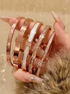 5-piece stylish and versatile bracelets, Elegant Bangle, everyday fashion staples, perfect gifts for family and friends