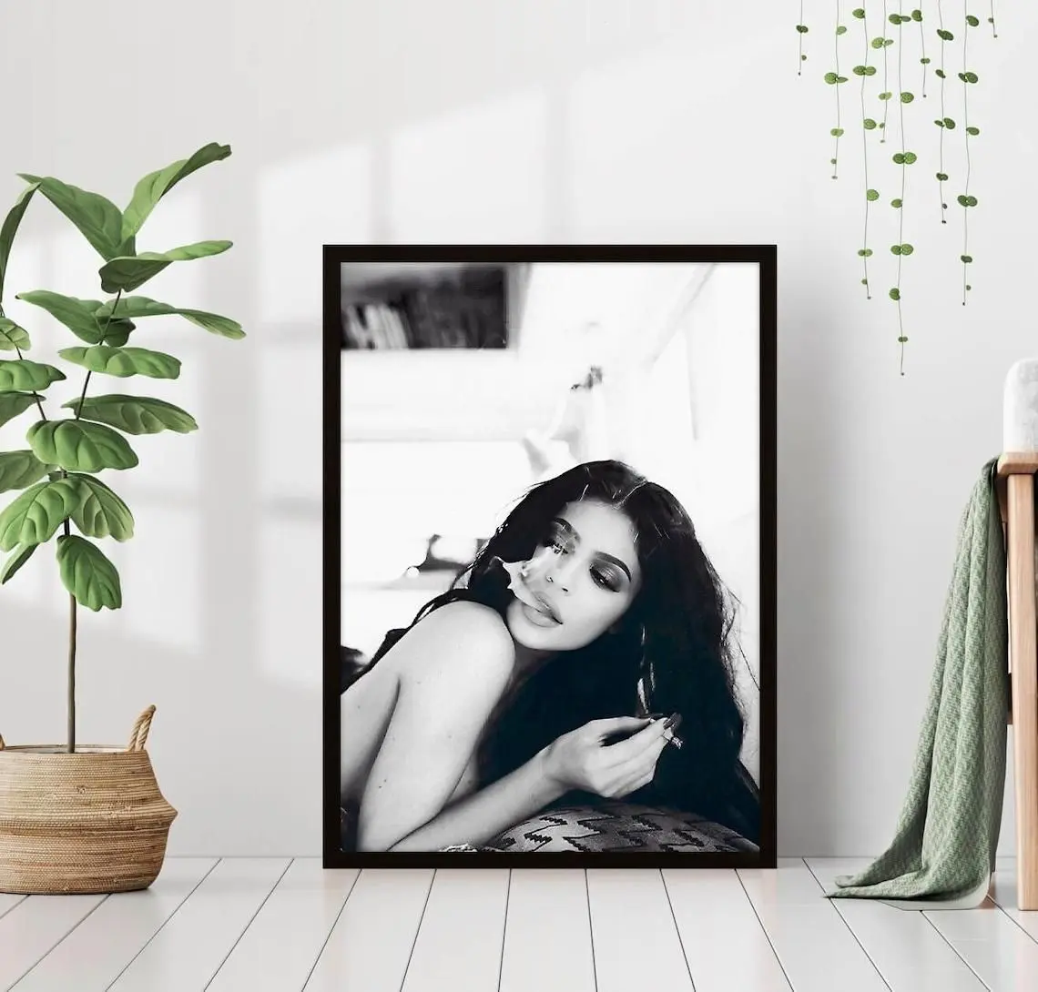 [40% OFF] [UNFRAMED]    Kylie Jenner Smoking Black & White Vintage Retro Photography Poster, Celebrity Fashion Wall Art, Girl Room Decor