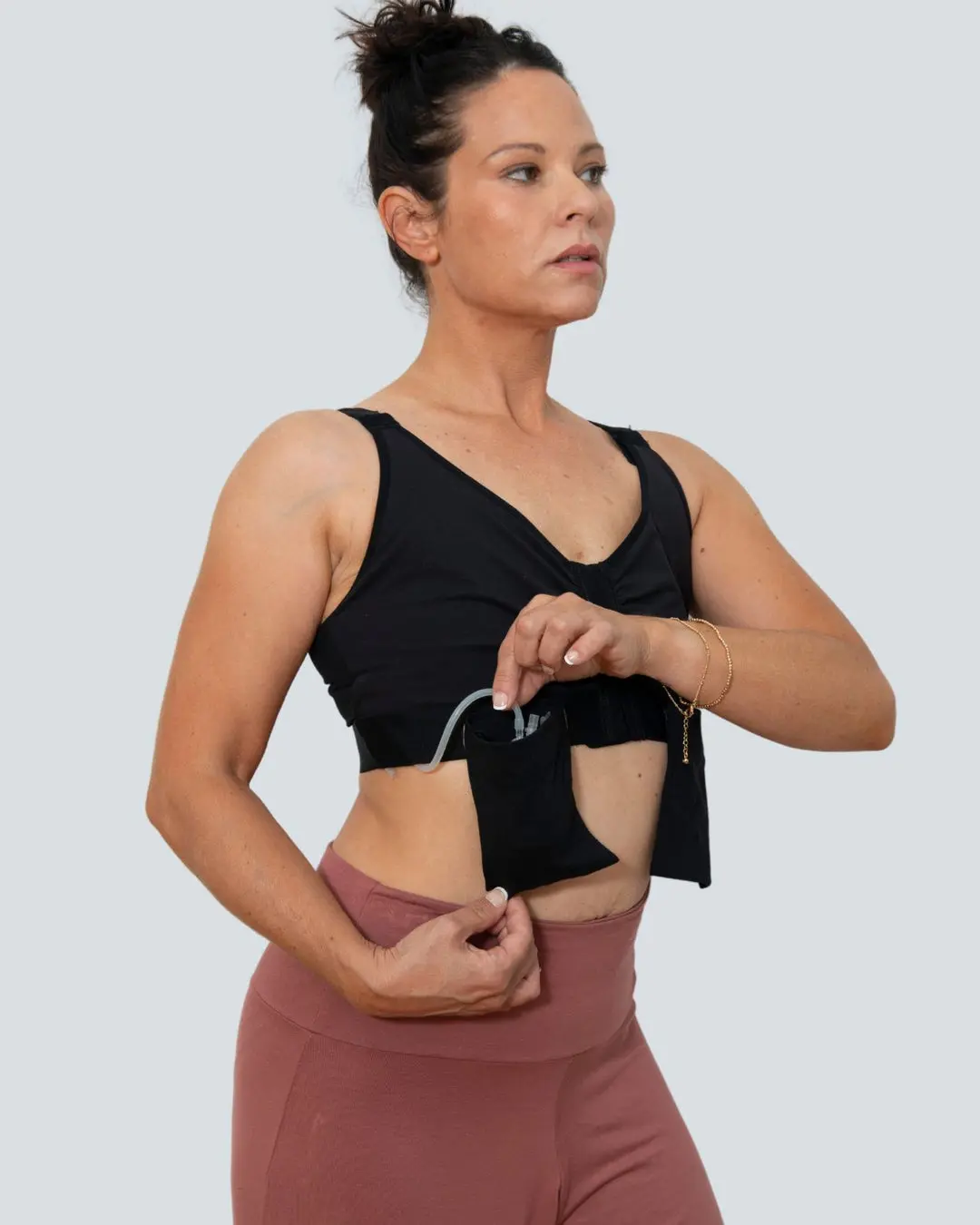 Women's Front Closure Post-Op Surgical Bra in Soft Cotton Spandex with Adjustable Straps and Pockets for Drains & Forms, Detachable, Recovery, Fabric, Augmentation, Elastane, Ice Pack, Cold Hand Wash, Functional, Essential, Chest Reconstruction, A0-079
