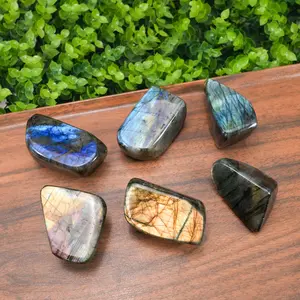 Natural Labradorite Freeform Large Polished Flashy Spectrolite Stone, High-Flash Healing Crystal for Intuition & Magic, Unique Gemstone Decor for Office, Meditation & Reik