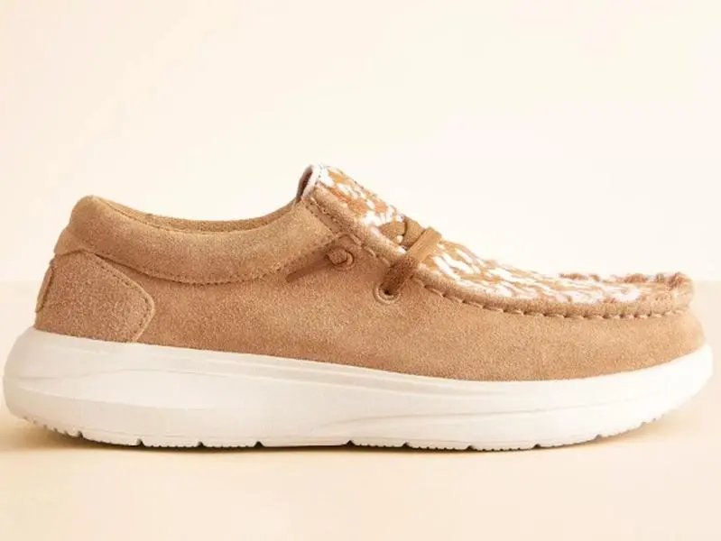 Wendy Comf Luxe Suede Shoe - Tan