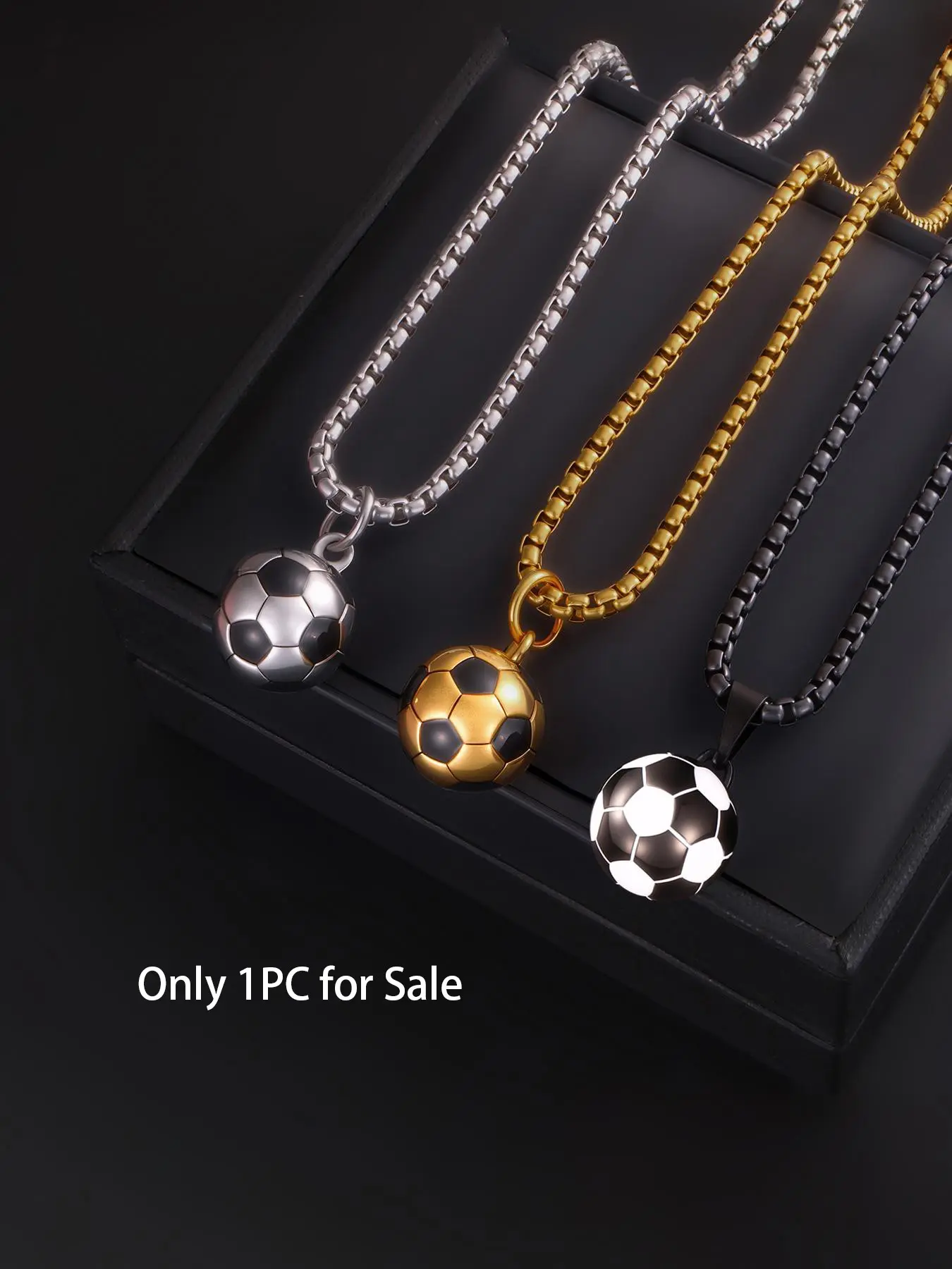 1PC Fashion Unique Sporty Durable Stainless Steel Geometric Chain Football Necklace for Men Enamel Soccer Pendant Necklace Men Jewelry Soccer Gift Accessory