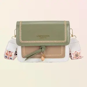 Women's Fashionable Crossbody Bag with Wide Strap, Contrasting Color, Purse with Purse Buckle, Casual Style, Ideal for Date and School Outings