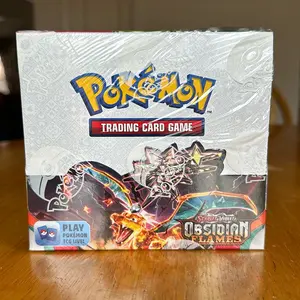 Pokémon Trading Card Game Scarlet & Violet Obsidian Flames Booster Box (36 Packs)