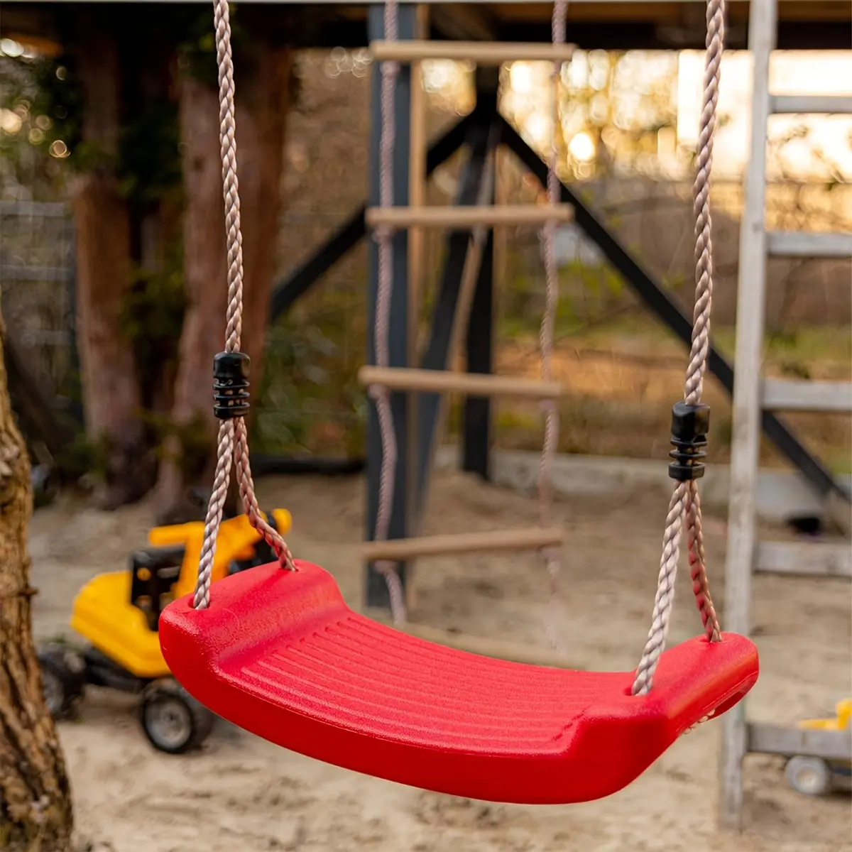 Plastic Single Swing Set with Soft Length-Adjustable Rope, Hanging Swing Seat for Backyard Lawn, Garden and Outdoor Play Area, Leisure Exercise Swing for Family Outdoor Fun All Year Round, Outdoor Swing Chair, Patio Swing Chair