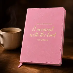 365-Day Women’s Study Bible, Full Color Hardcover Daily Devotional for Christian Women, Faith, Prayer and Reflection Book, Perfect Faith Gift for Her