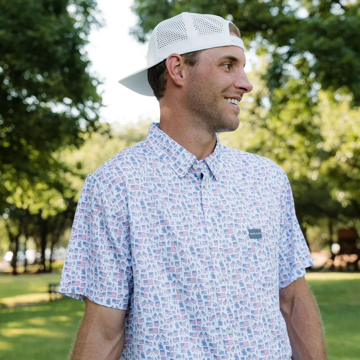 Burlebo Men's Old Glory Patriotic Short Sleeve Button-Up Shirt - Performance 4-Way Stretch Fabric with Chest Pocket, Moisture-Wicking, Breathable, Top, Golf, Flag, Athletic, Outdoors, Holiday, Polyester, Patriotic Look, Cold Wash, Print, Shortsleeve, Clas