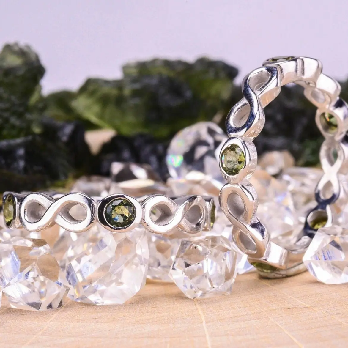 Moldavite Gemstone Infinity Band Ring .925 Silver
