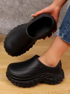 Unisex Large Size High-Quality Kitchen Work Shoes, Durable Mules with Thick Padding, Easy Clean Closed Toe Design, Food Service & Casual Use