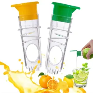 Portable Manual Lemon Juicer with Screw Cap, Plastic Fresh Juice Maker, Easy to Use & Clean, for Kitchen, Restaurant, Fruit, Cooking & BBQ, Juice Extractor Machine, Manual Juicers, Fruit Vegetable Juicer
