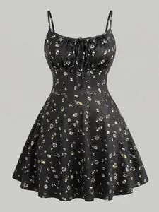 Plus Size Ditsy Floral Spaghetti Strap Mini Dress - Milkmaid Style Summer Beach Dress