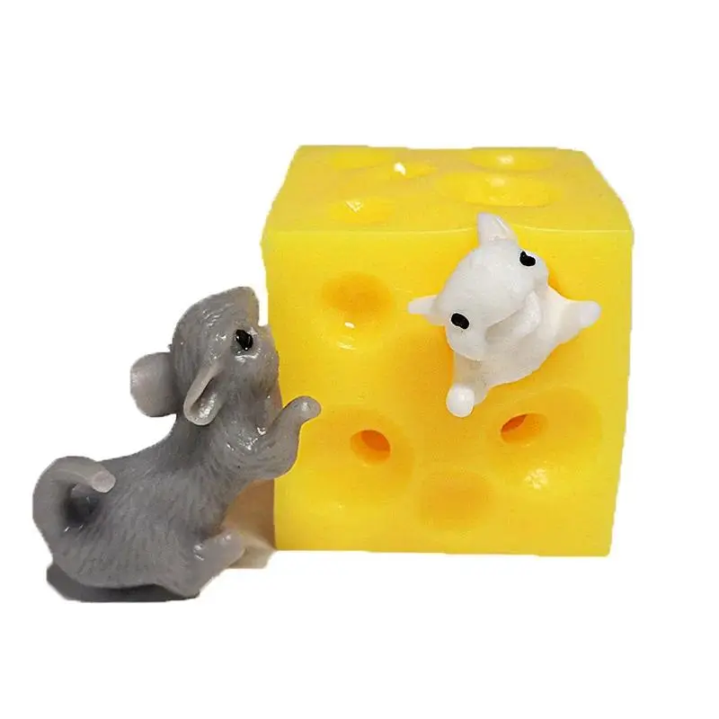 Novelty Funny Mouse and Cheese Finger Squeeze Toy Stretchy Stretch Mouse Hidden in Cheese Hole Block Decompression Latex Toys