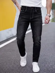 Four-season men's slim-fit stretch straight-leg jeans, distressed and washed, embroidered with iconic pattern details, American vintage denim long pants, comfortable regular fit, suitable for daily casual wear, Classic