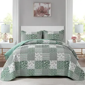 WONGS BEDDING Green Boho Queen Quilt Set, 3-Piece Reversible Soft Plaid Floral Bedding Set with 2 Pillow Shams - Sage Green Queen Size Quilt Bedspread Coverlet Set 90” x 96”