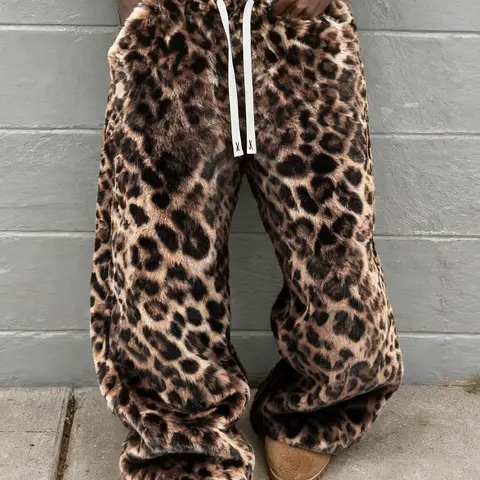 Unisex Leopard Print Fleece Pants, Casual Bottoms, Soft Rabbit Fur Fabric, Fall Winter Warm Comfort, All Season Trousers, Street Hip Hop Style, Daily & Outdoor Wear, Streetwear, Casual Fitted Pants