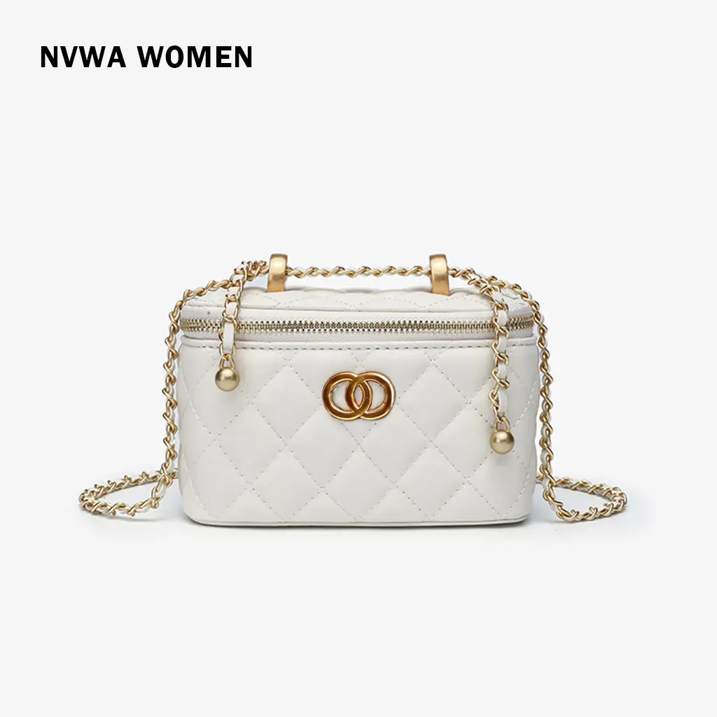 Old Money Aesthetic Mini Trunk Women's Quilted Shoulder Bag Woven Chain Crossbody Box Purse for Date Night Brunch woman cute hobo purse trendy all-match commuter bag