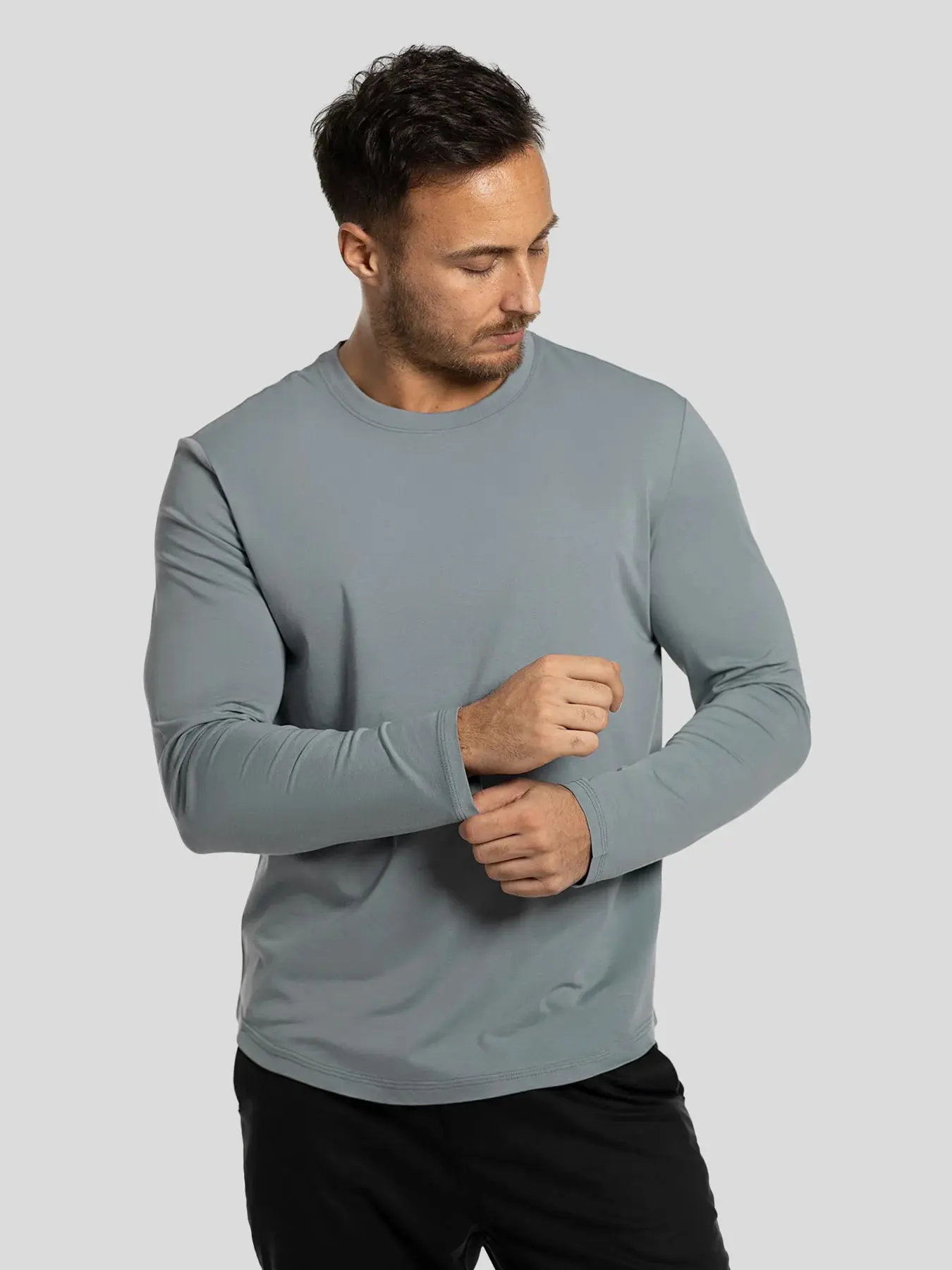 Fioboc Men's StaySmooth Long Sleeve Curve Hem Tee - Classic Fit Streetwear Casual Crewneck Basic Top Round Neck Tshirt