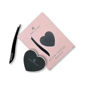 Debi Brows' Tweezers + Sharpener