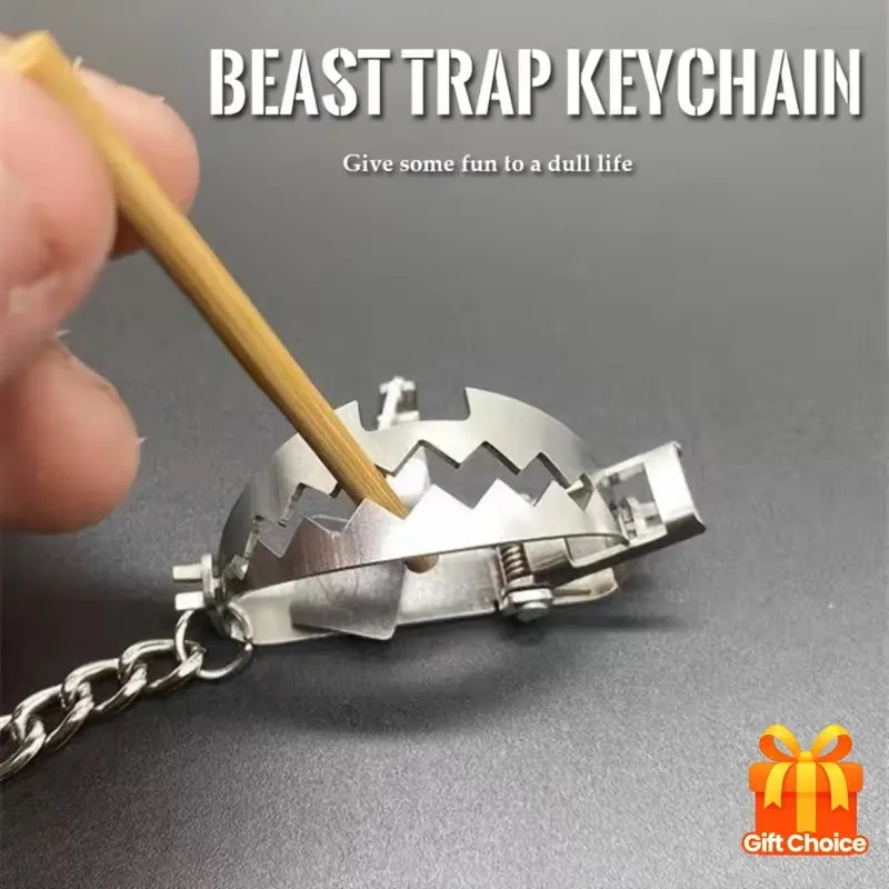 Stainless Steel Mini Keychain, Stylish Keychain, Creative Card Holder Design, Easy-To-Carry Trapper Style, Durable Material, Unique and Innovative, Keychain For Purse, Metal Keychains