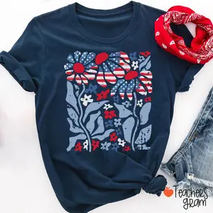 Boho Patriotic Daisy American Flag Floral Teacher T-Shirt