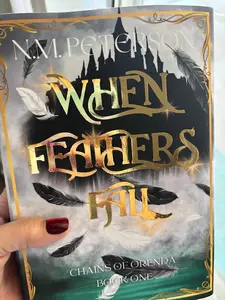 Exclusive Special Edition Hardcovers with sprayed edges & foiling