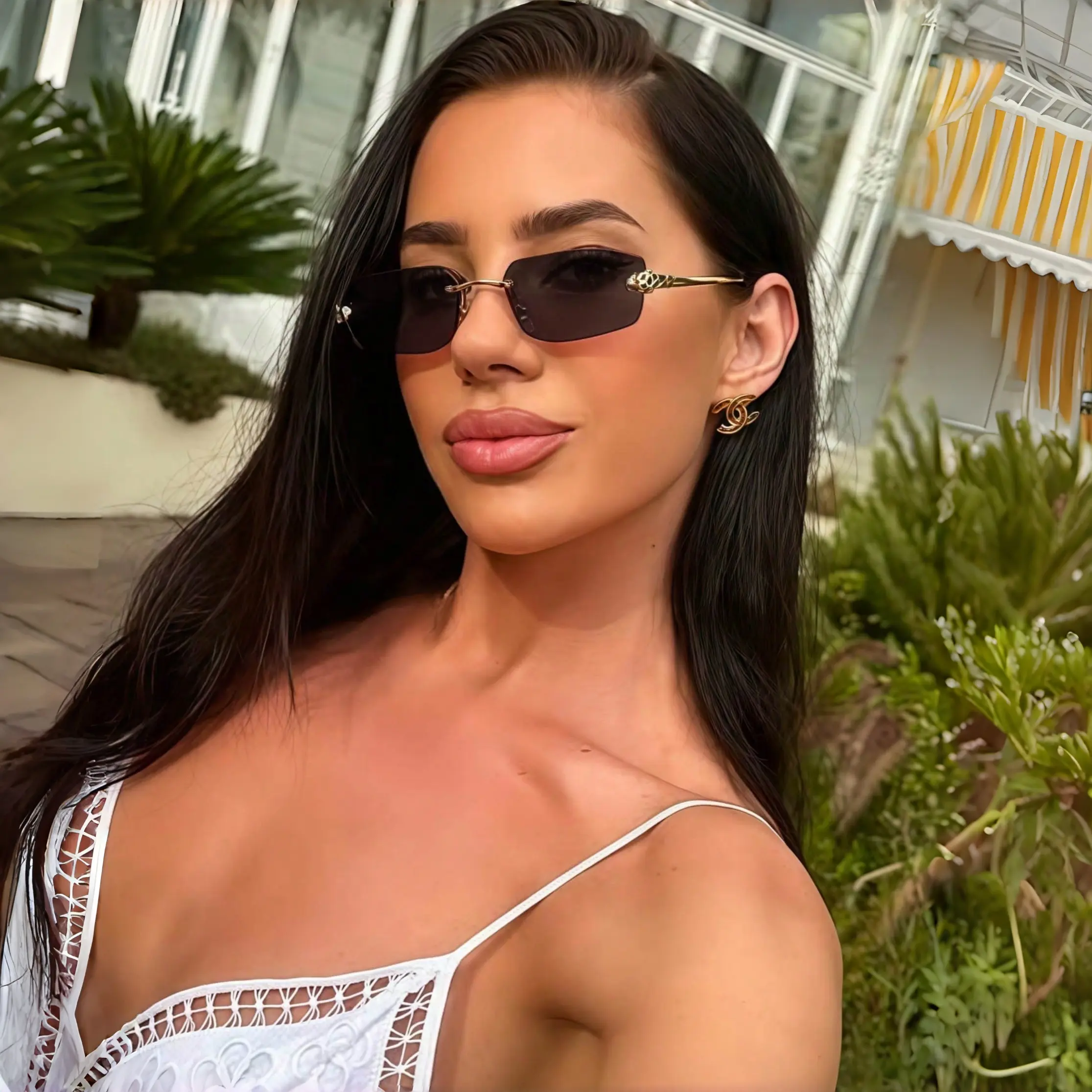 Y2K Cyber Baddie Ombre Brown black rectangular square frameless sunglasses retro New Fashionable Retro Frameless Rectangle Small Sunglasses  main image 3
