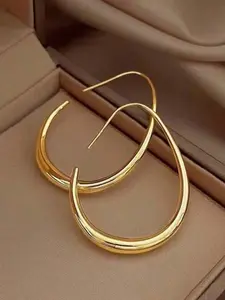Women's Lightweight Teardrop Hoop Earrings, Unique Teardrop Shape, Plated Large Oval Design, High Polished Surface Statement Jewelry Gift for Women & Teens, Fashionable Earrings