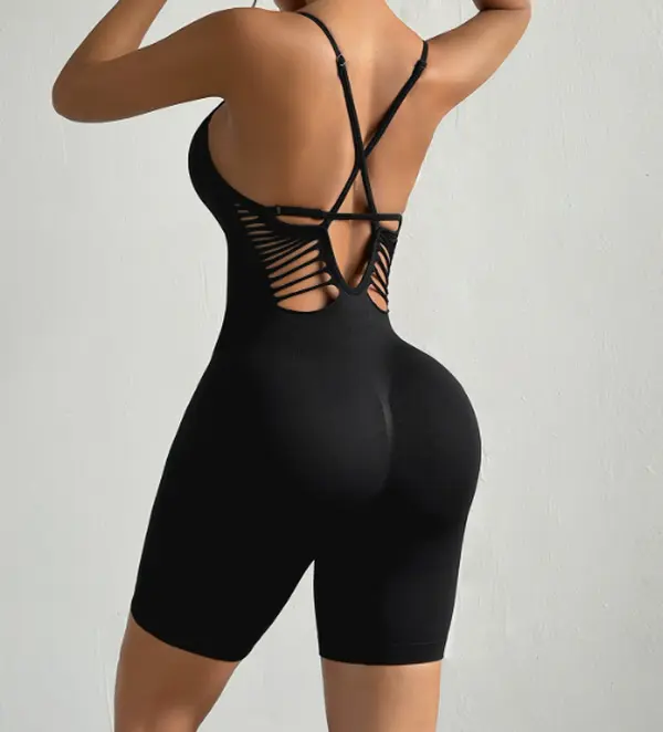 2026 New Seamless Sexy Strappy Bodysuit with Cup Padding, Yoga Fitness One-Piece Shapewear, Waist-Defining Tight Fit